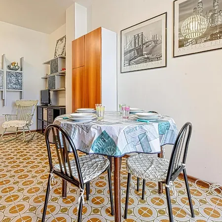 Apartment Awesome In With Kitchen *