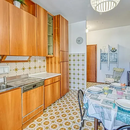 Awesome In With Kitchen
